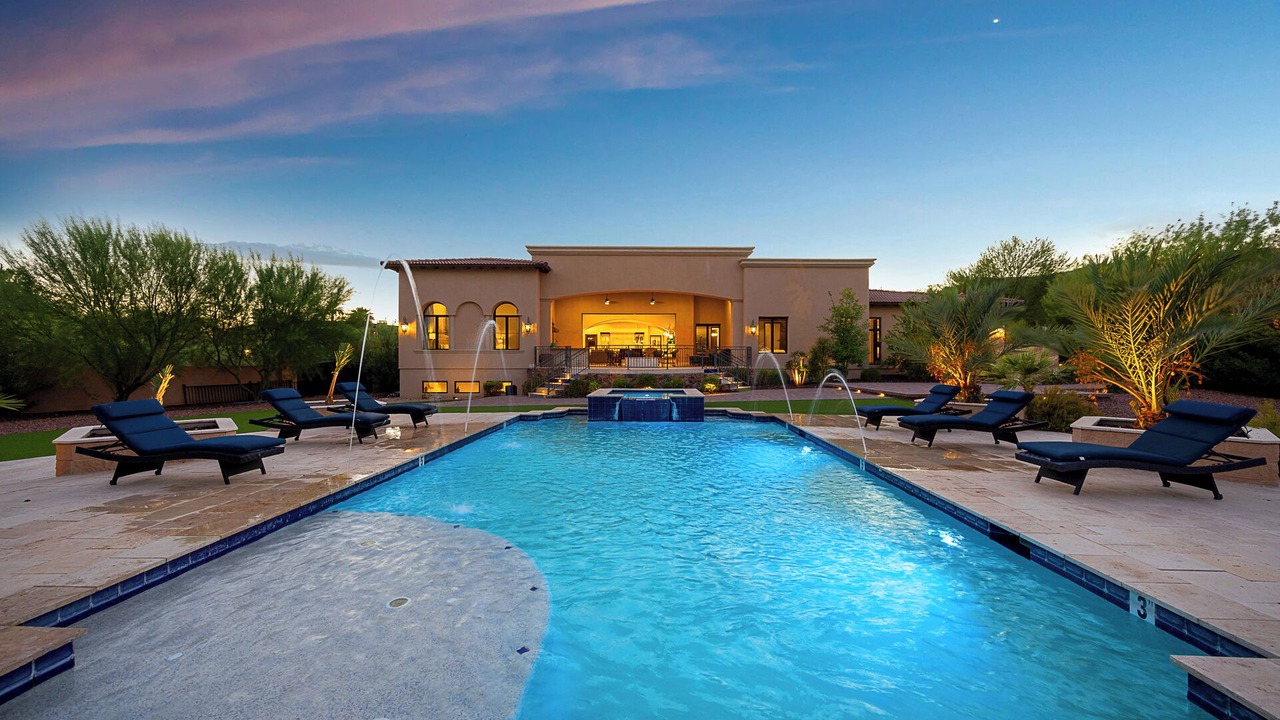 Photo of Outdoor in Paradise Hills