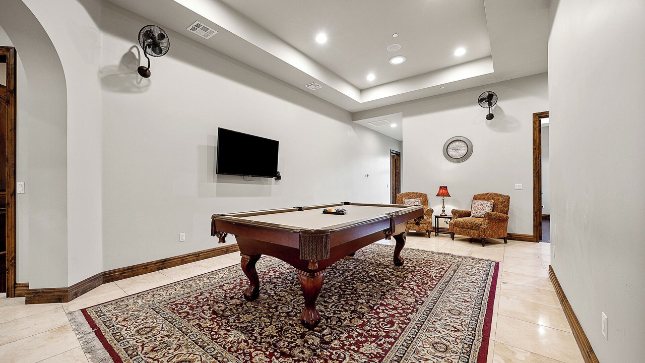 Photo of Outdoor in Paradise Hills