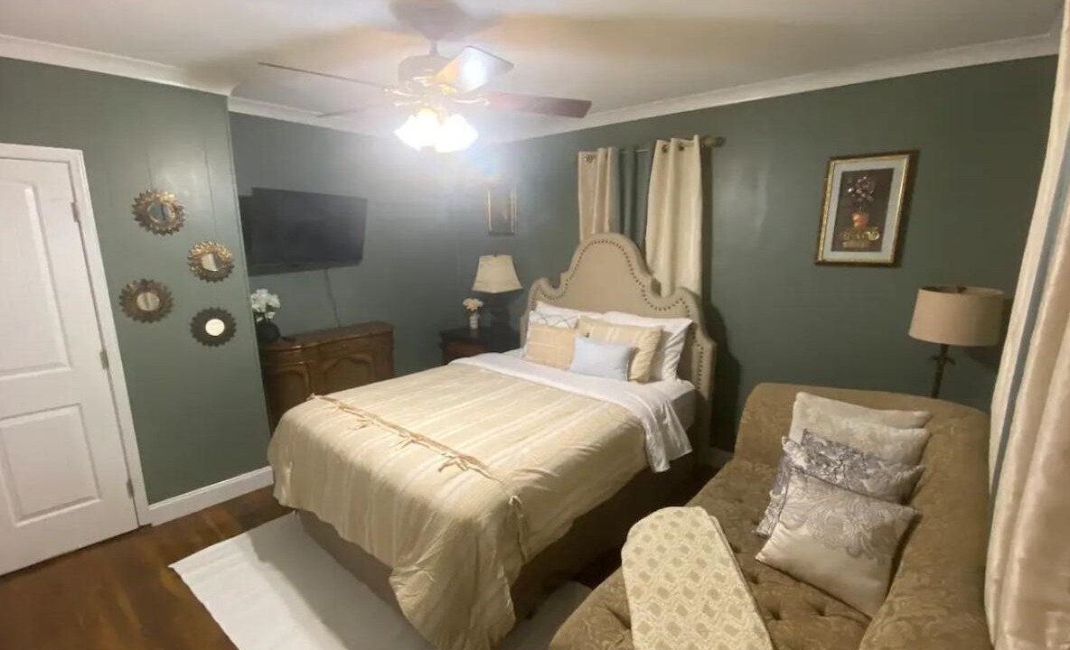 Photo of Bedroom in Rockingham
