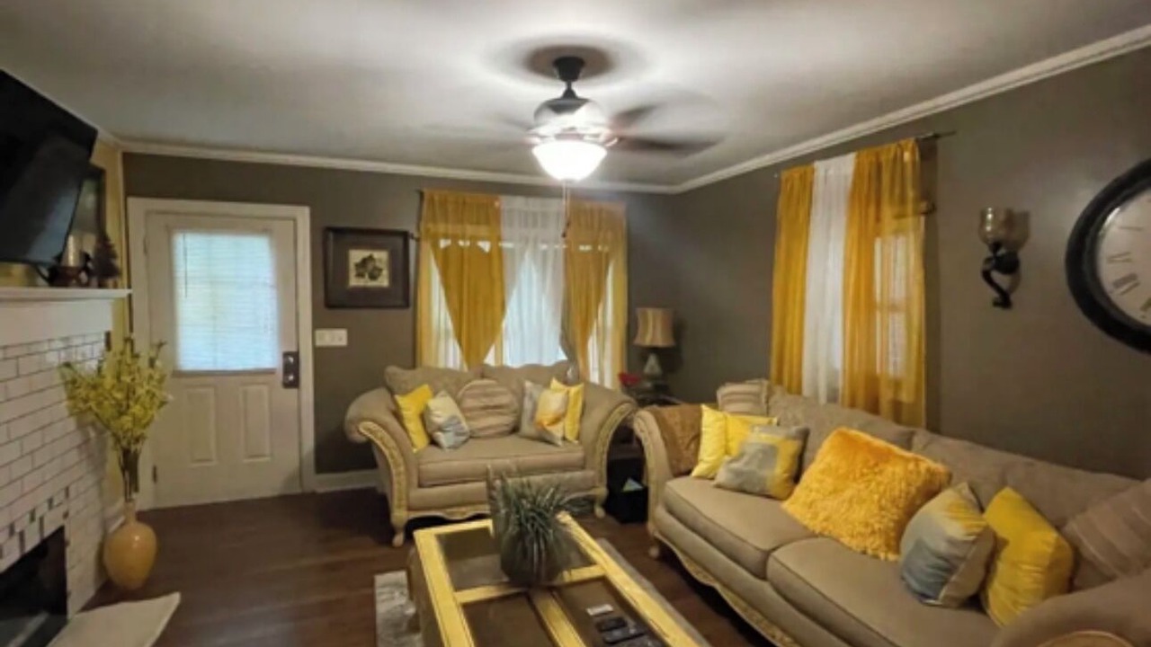 Photo of Livingroom in Rockingham