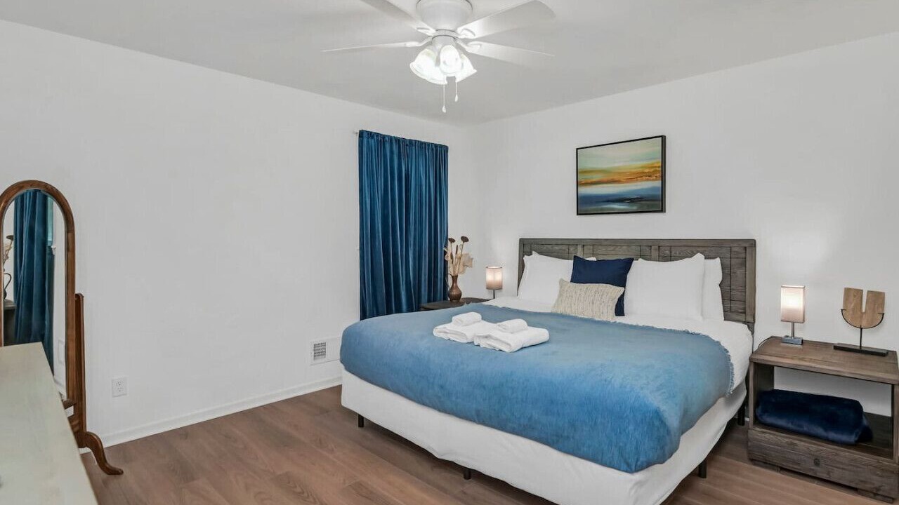 Photo of Bedroom in Oak Grove