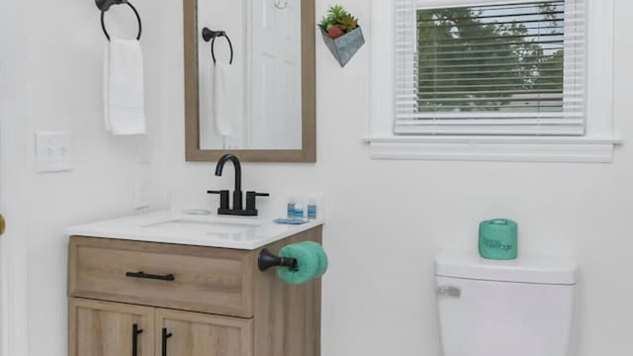 Photo of Bathroom in Oak Grove