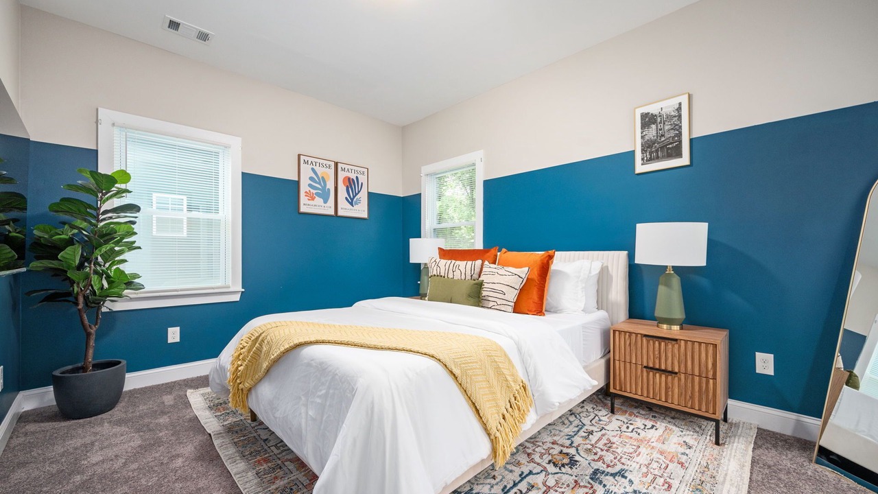 Photo of Bedroom in Candler-McAfee