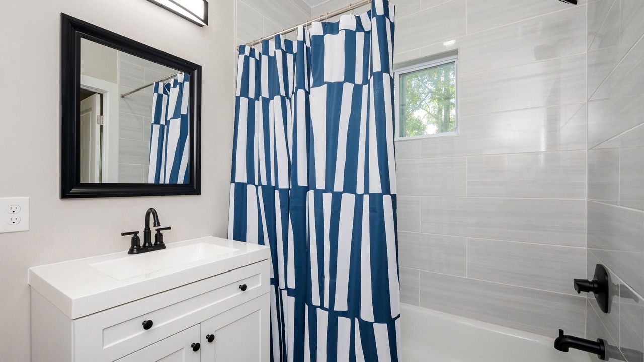 Photo of Bathroom in Candler-McAfee