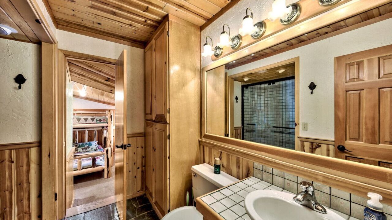 Photo of Bathroom in Ridgewood
