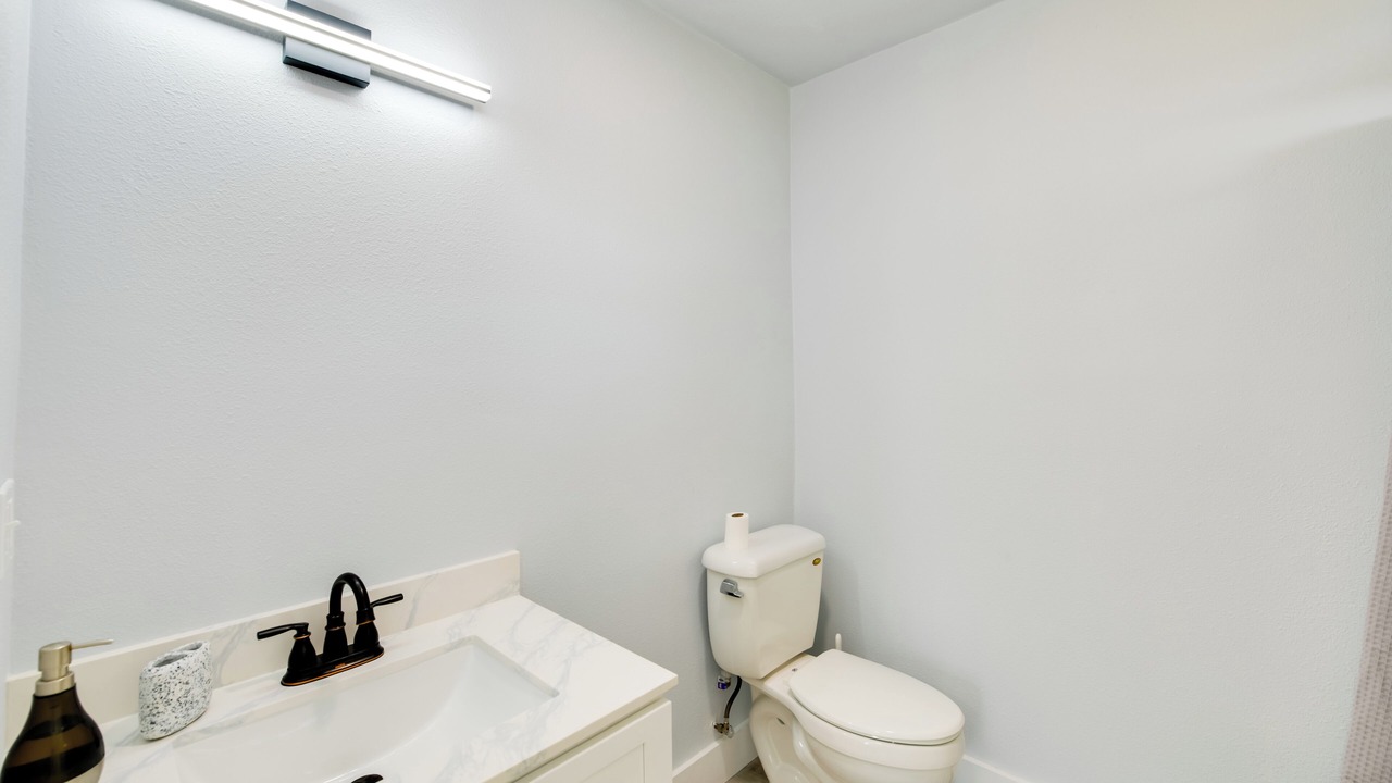 Photo of Bathroom in Clearlake