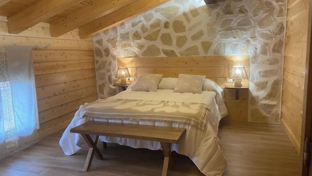 Photo of Bedroom in La Puebla de Montalban