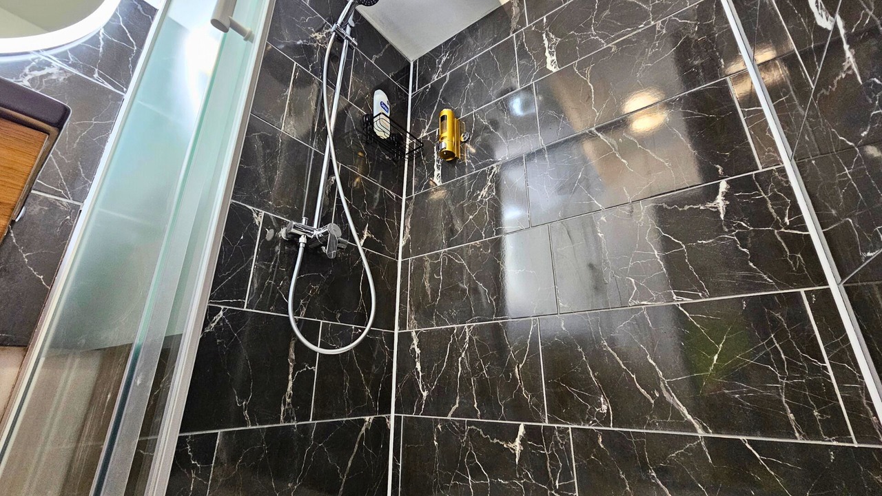 Photo of Bathroom in Limoux