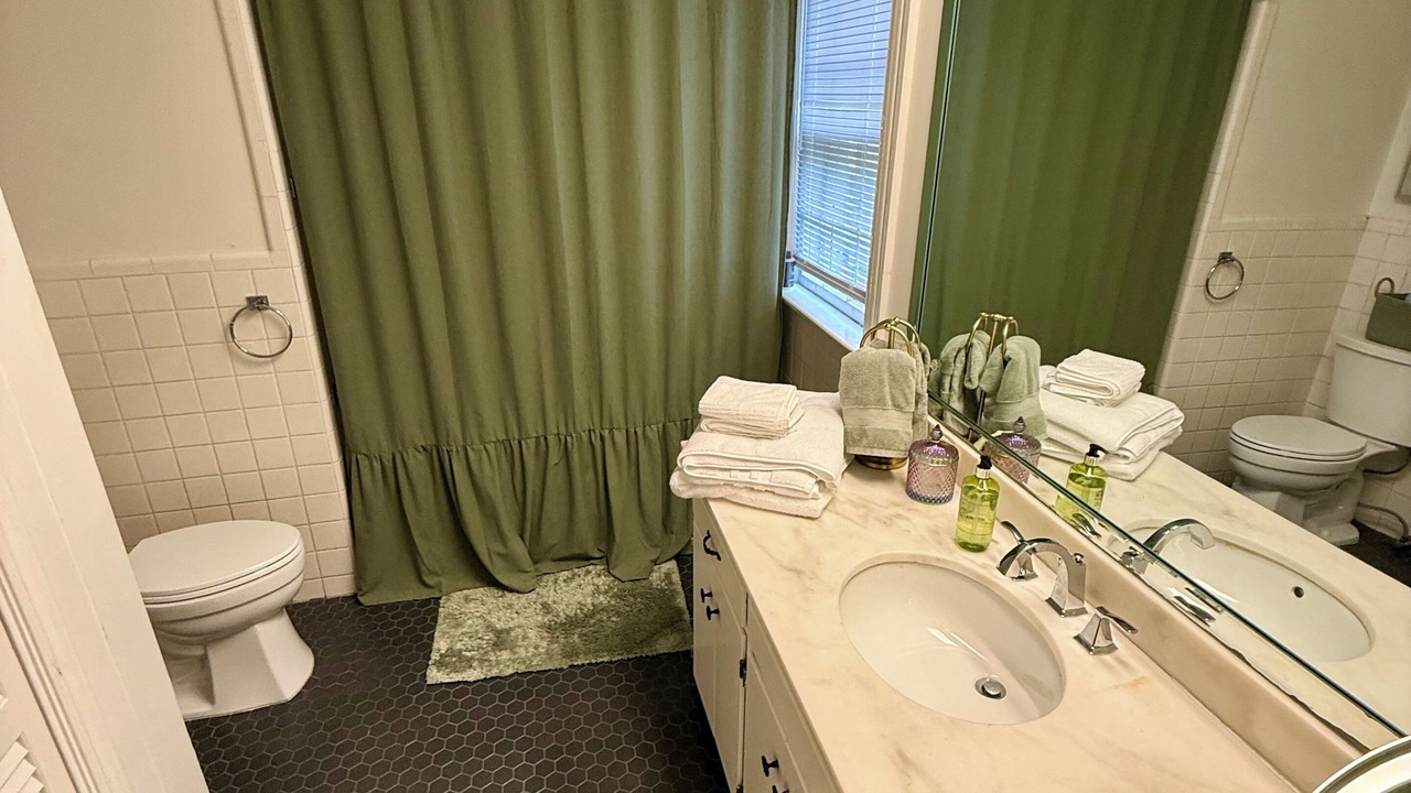 Photo of Bathroom in Tuscaloosa