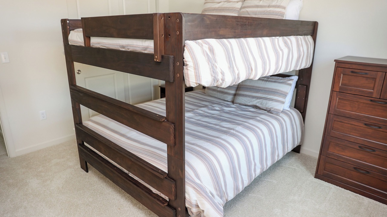 Photo of Bedroom in State College