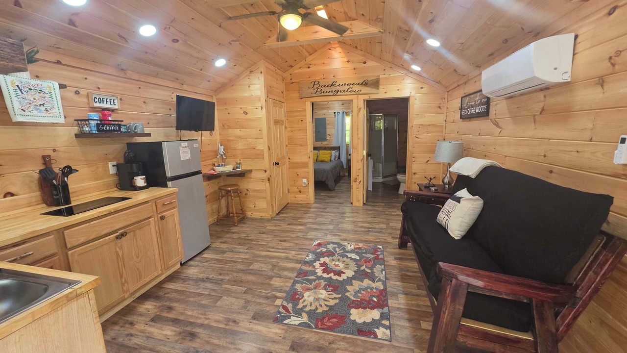 Photo of Livingroom in Betsy Layne