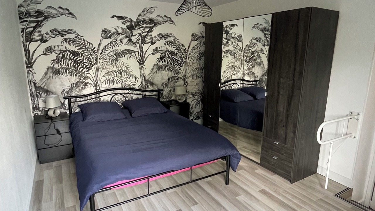 Photo of Bedroom in Sahurs