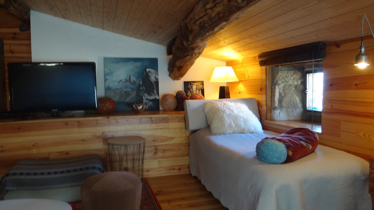 Photo of Bedroom in Plats