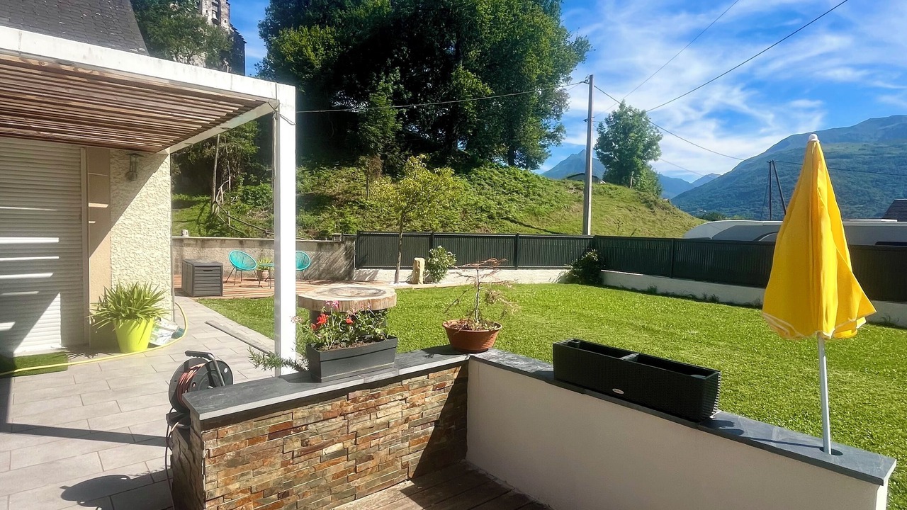 Photo of Patio Balcony in Boo-Silhen