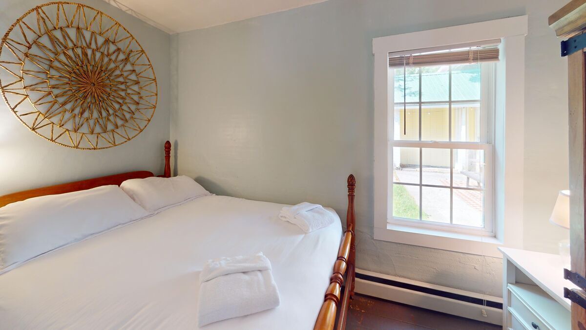 Photo of Bedroom in Bridgewater Corners
