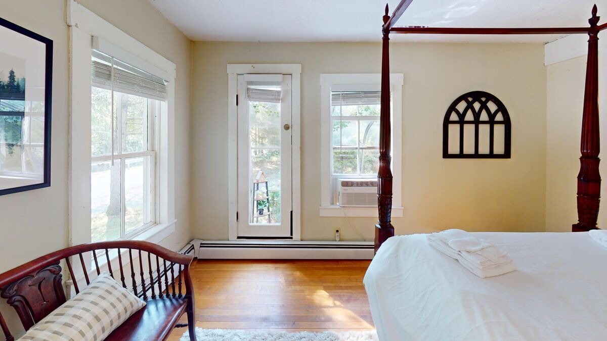 Photo of Bedroom in Bridgewater Corners