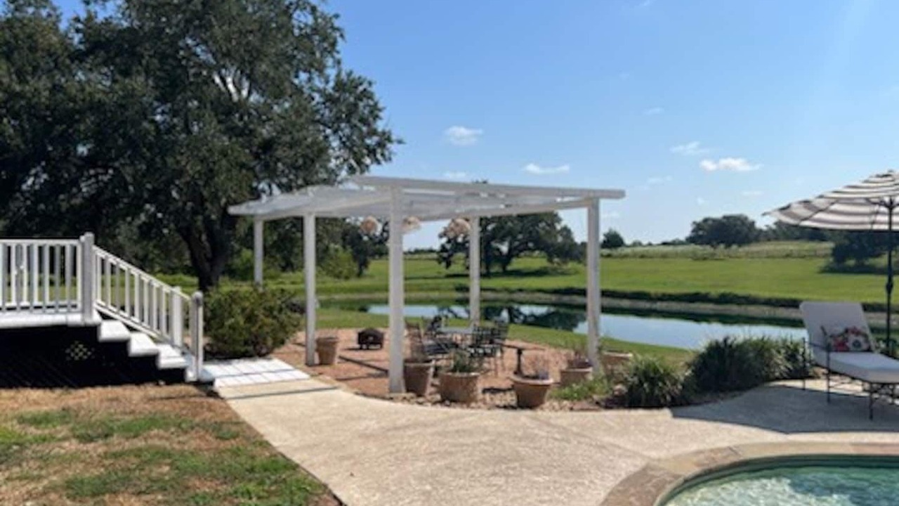 Photo of Outdoor in Fayetteville