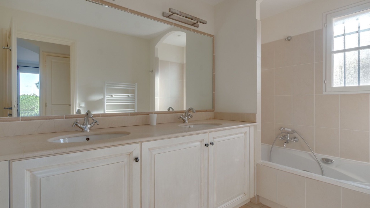 Photo of Bathroom in La Motte