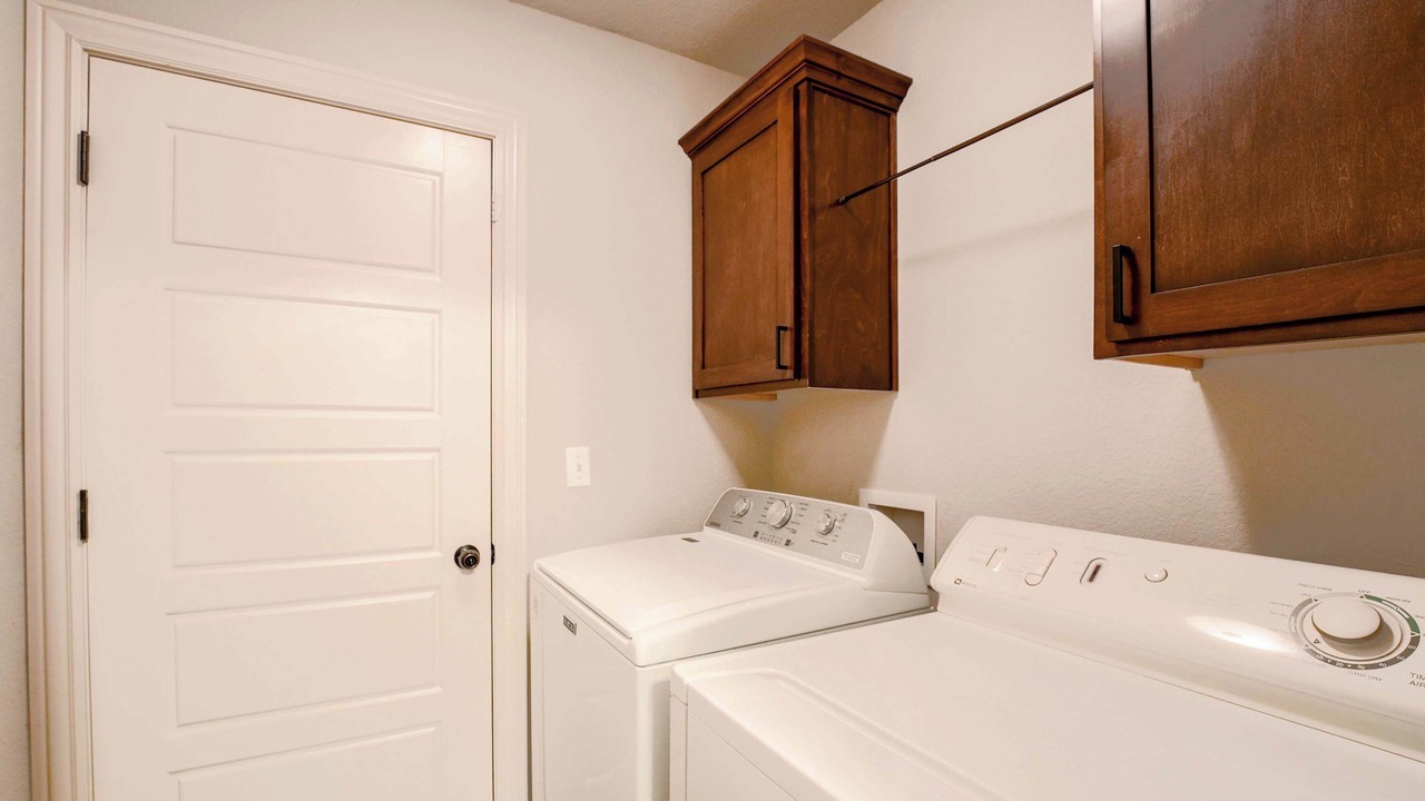 Photo of Bedroom in Cave Springs