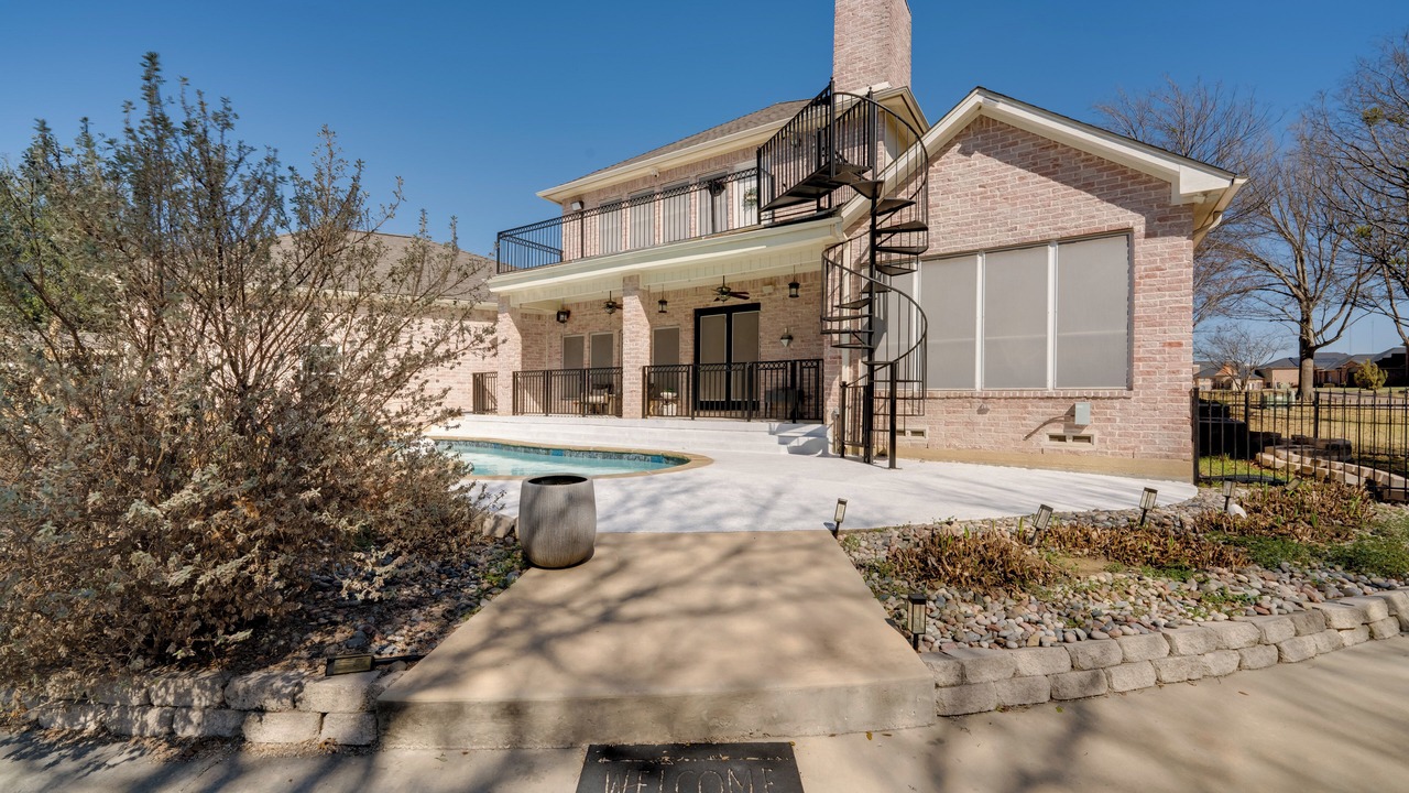 Photo of Outdoor in Cedar Hill
