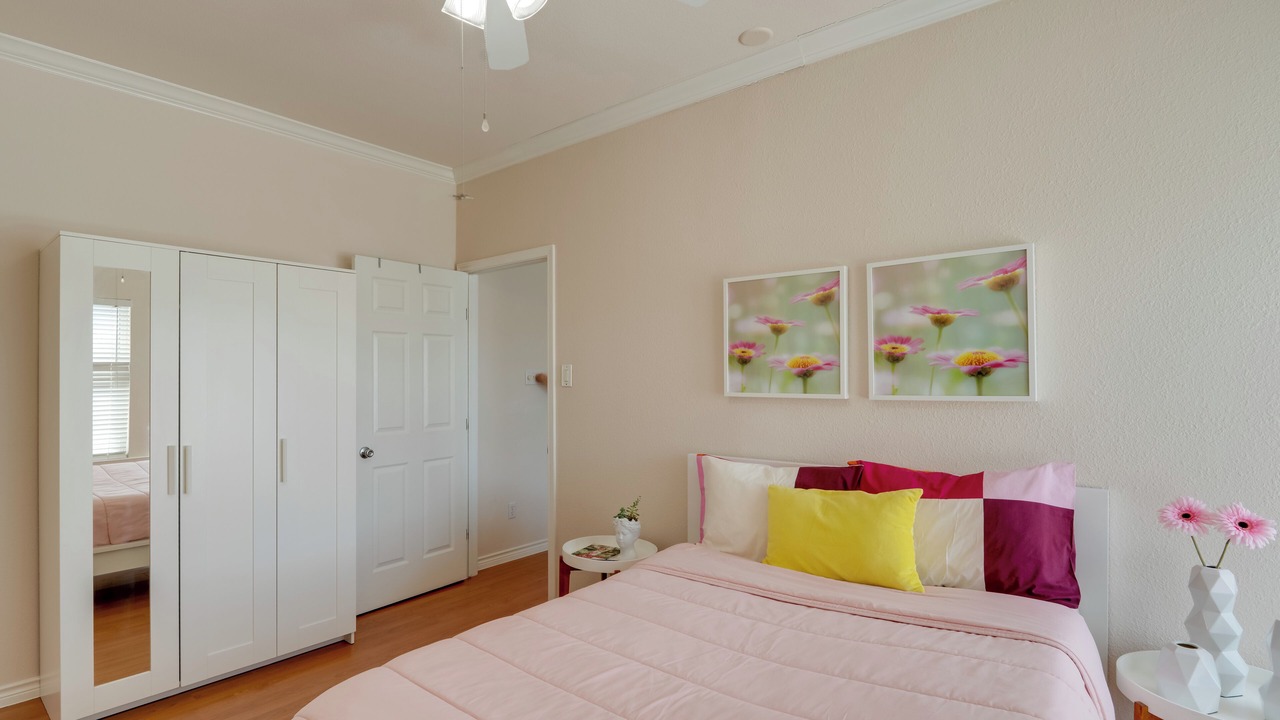 Photo of Bedroom in Cedar Hill