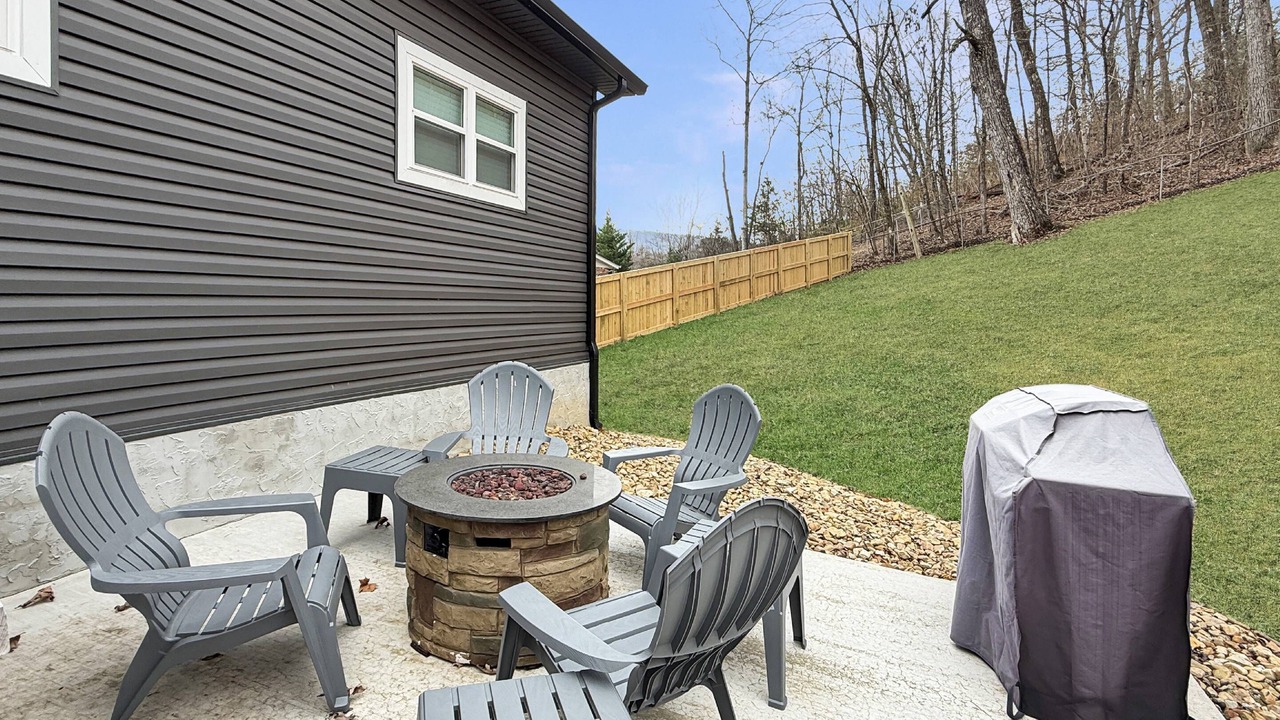 Photo of Outdoor in Lookout Valley Neighborhood Association