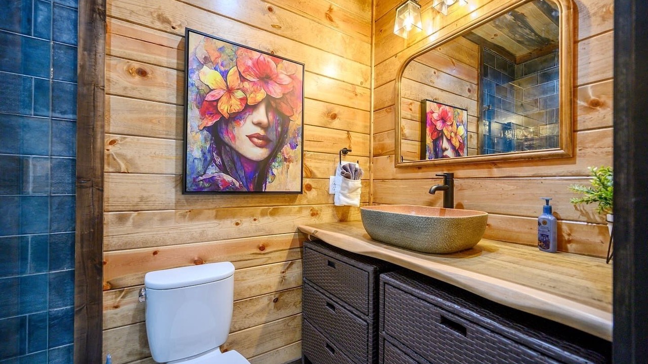 Photo of Bathroom in Broken Bow