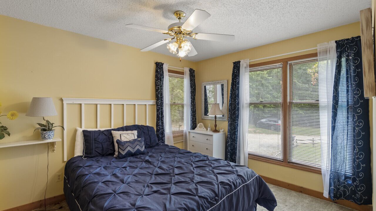 Photo of Bedroom in Leesville