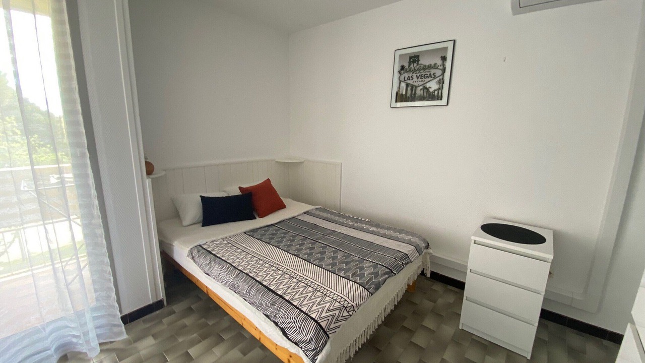 Photo of Bedroom in Balaruc-les-Bains