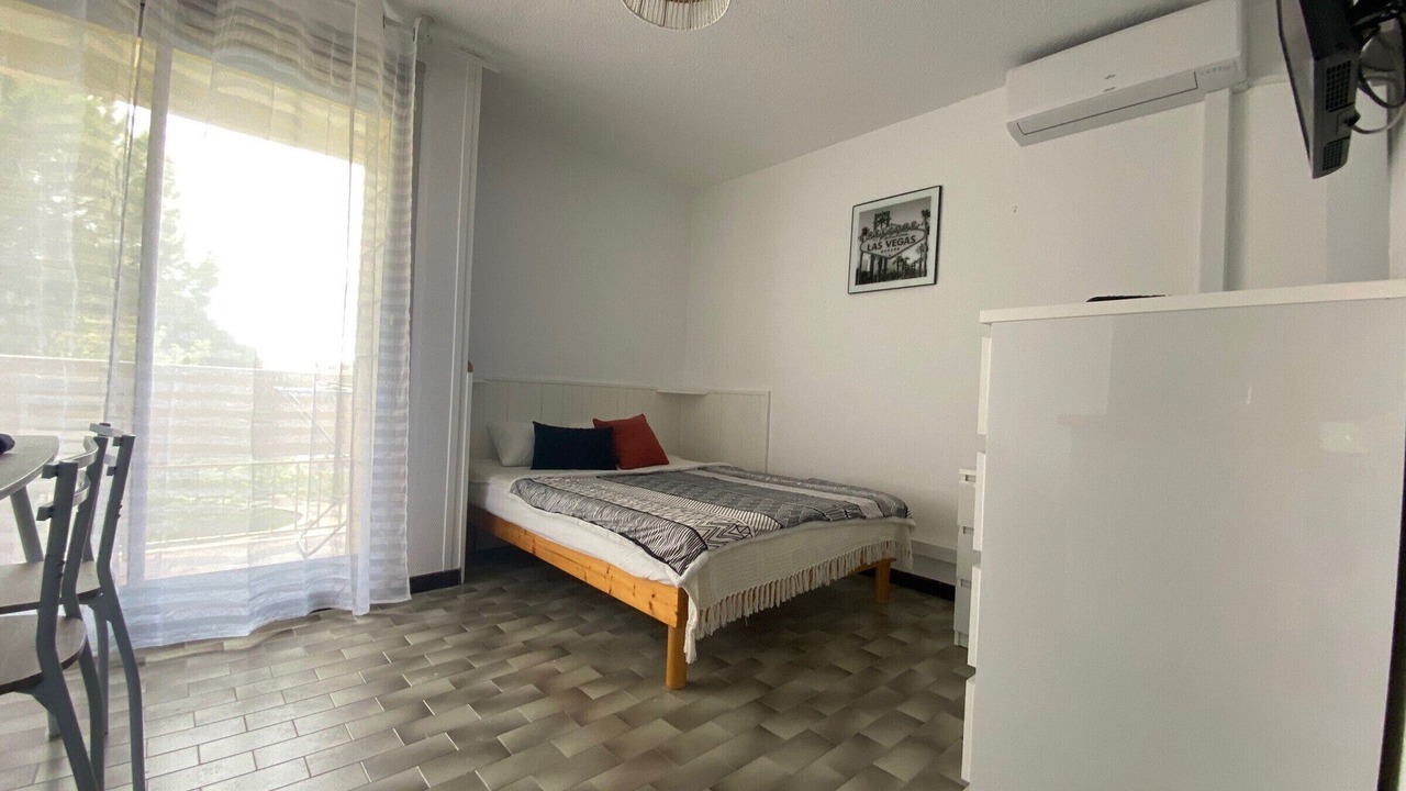 Photo of Bedroom in Balaruc-les-Bains