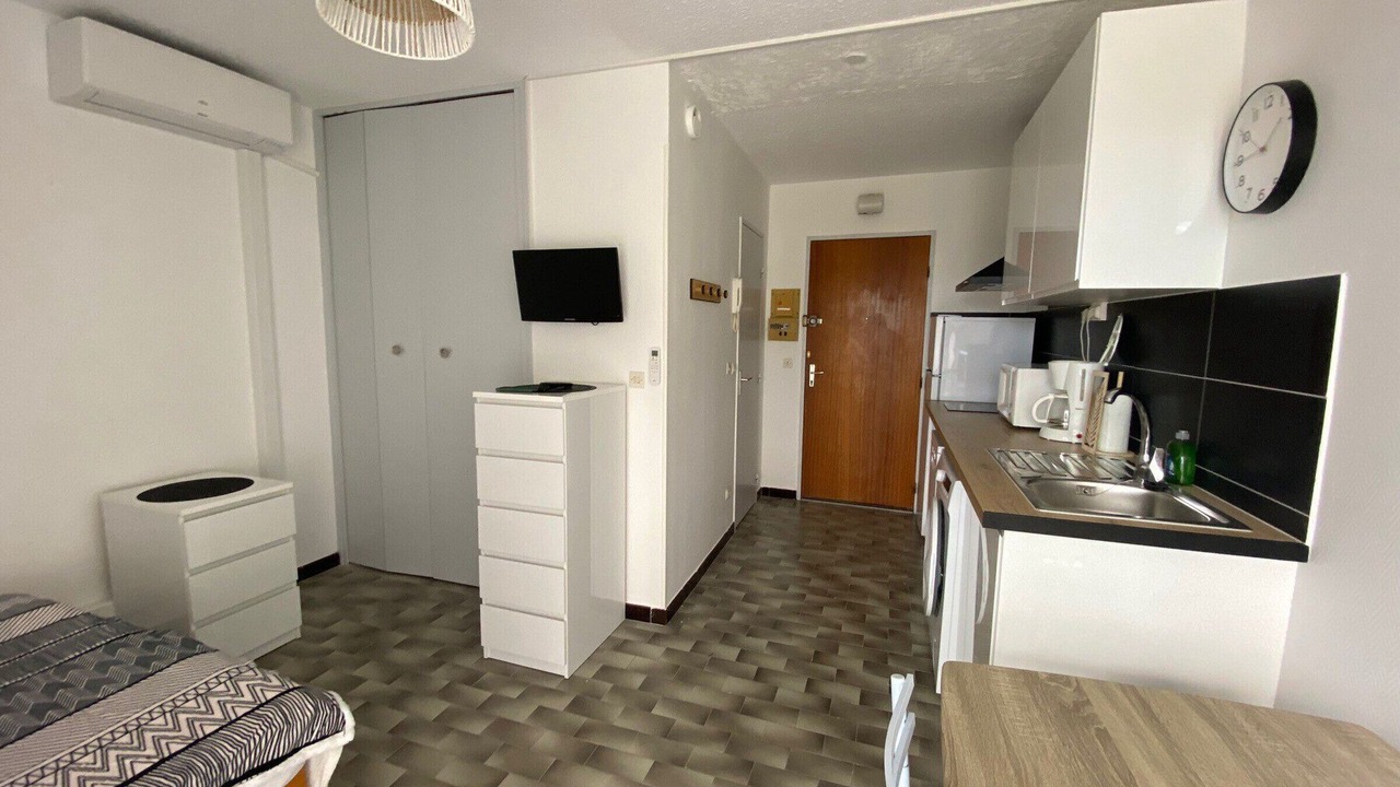 Photo of Bedroom in Balaruc-les-Bains