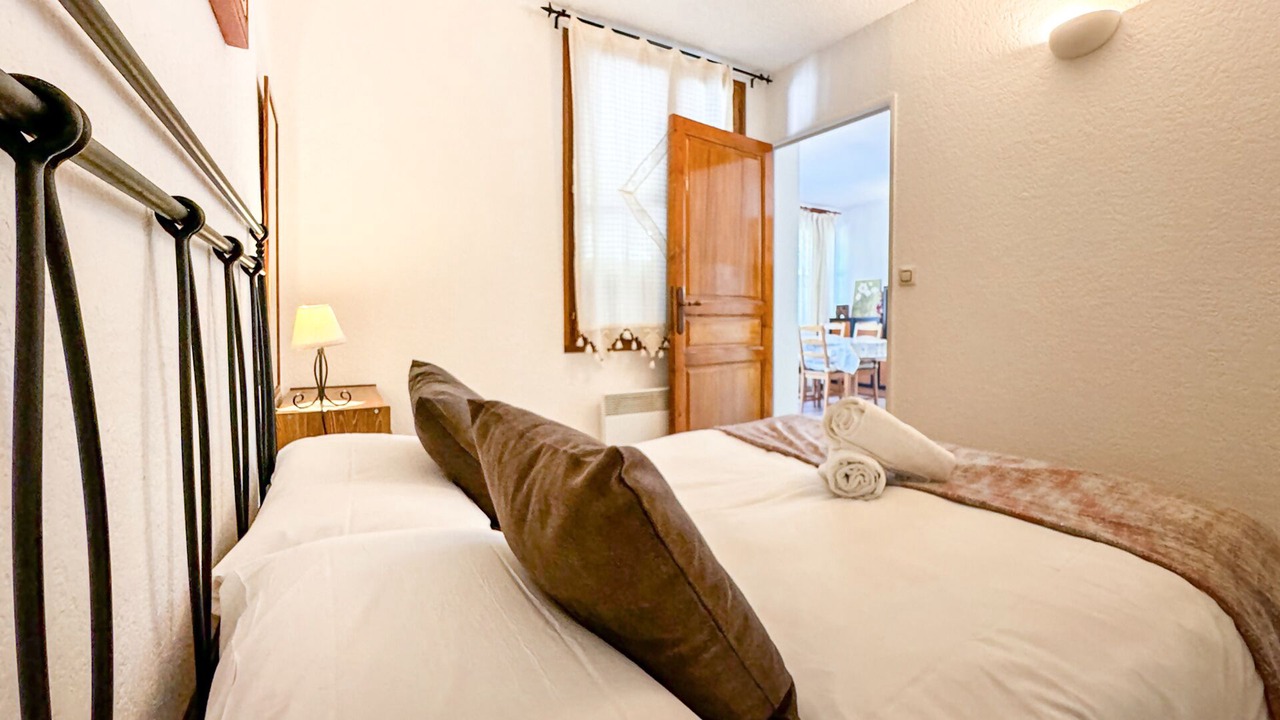 Photo of Bedroom in Enveitg