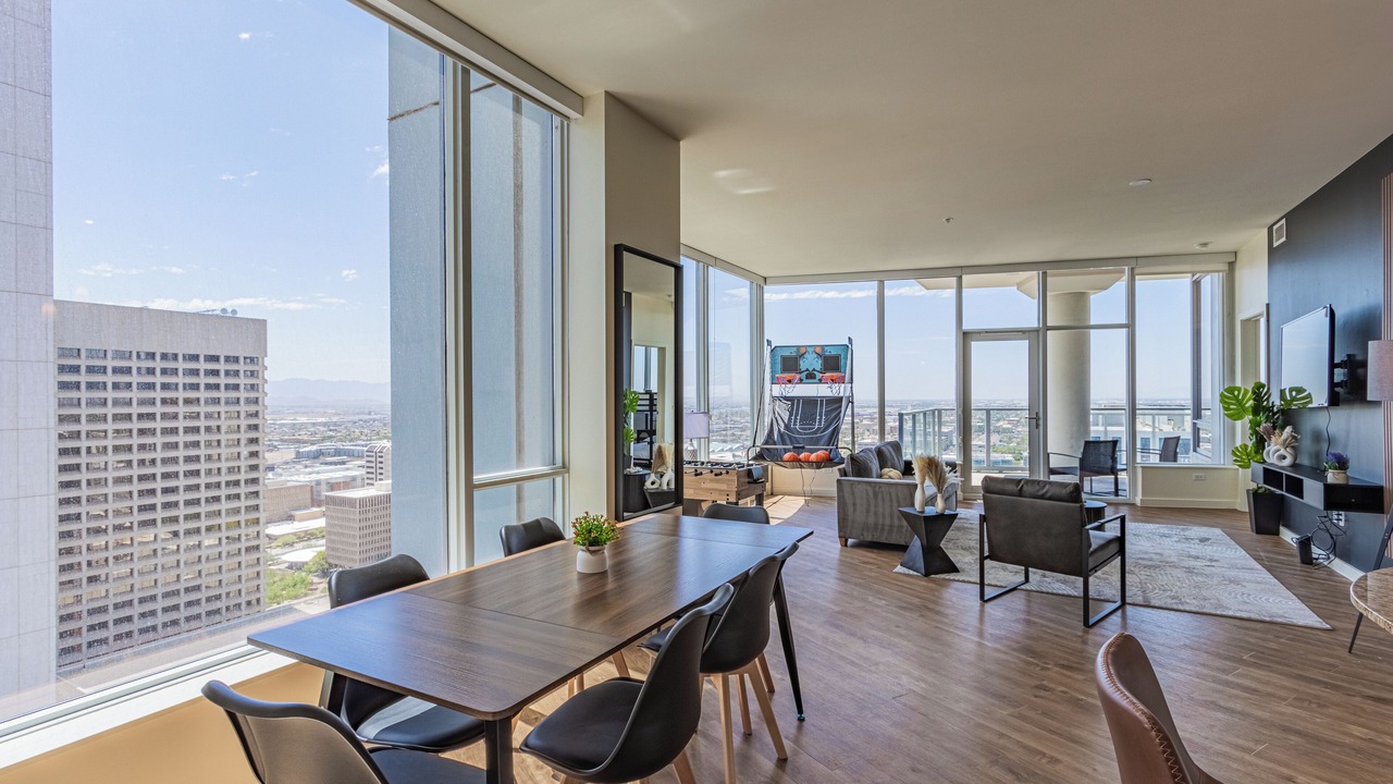 Photo of Livingroom in Downtown Phoenix