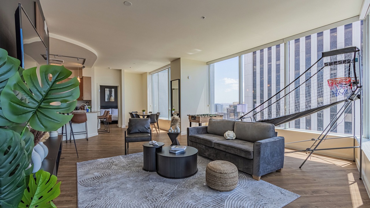 Photo of Livingroom in Downtown Phoenix
