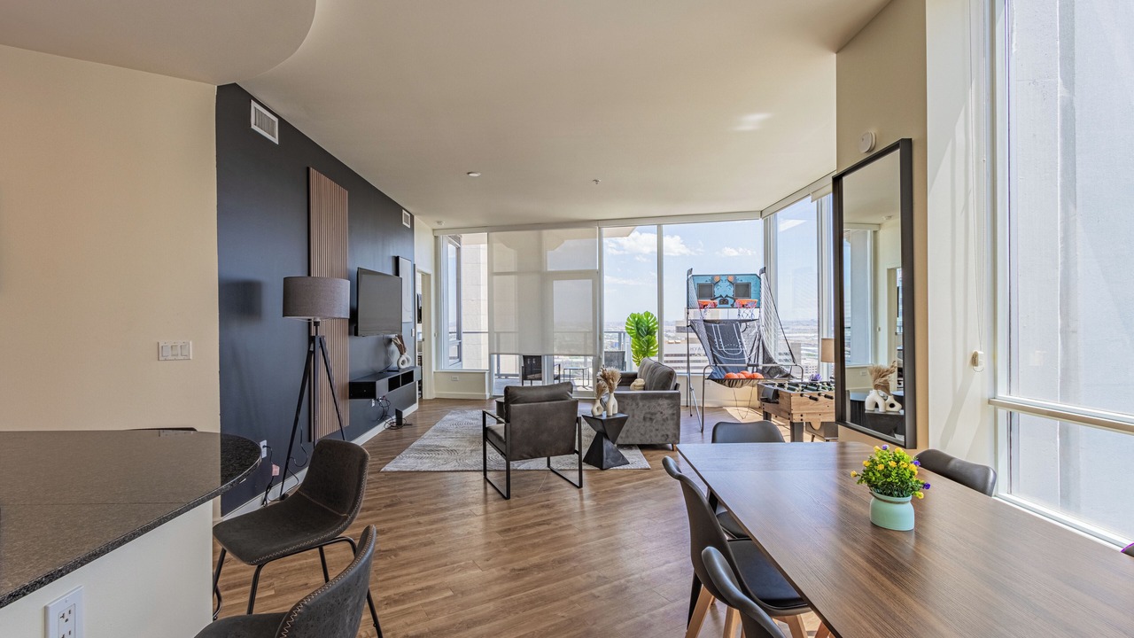Photo of Livingroom in Downtown Phoenix