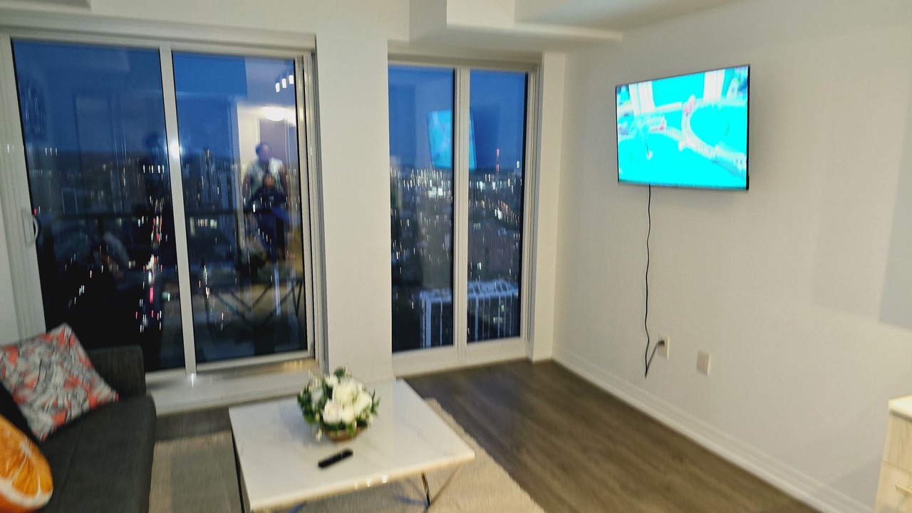Photo of Livingroom in Garden District