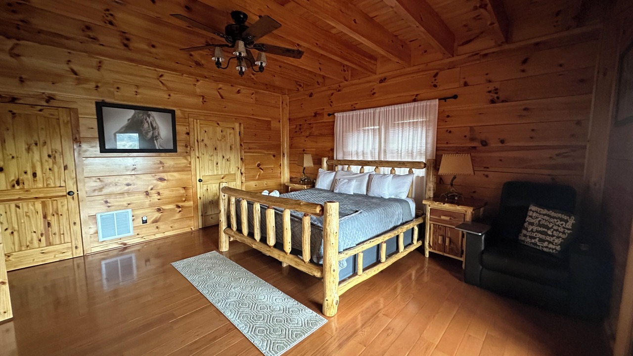 Photo of Bedroom in Dobson