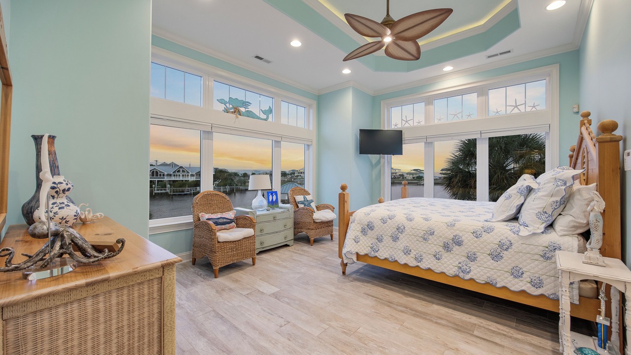 Photo of Bedroom in Inlet Harbour