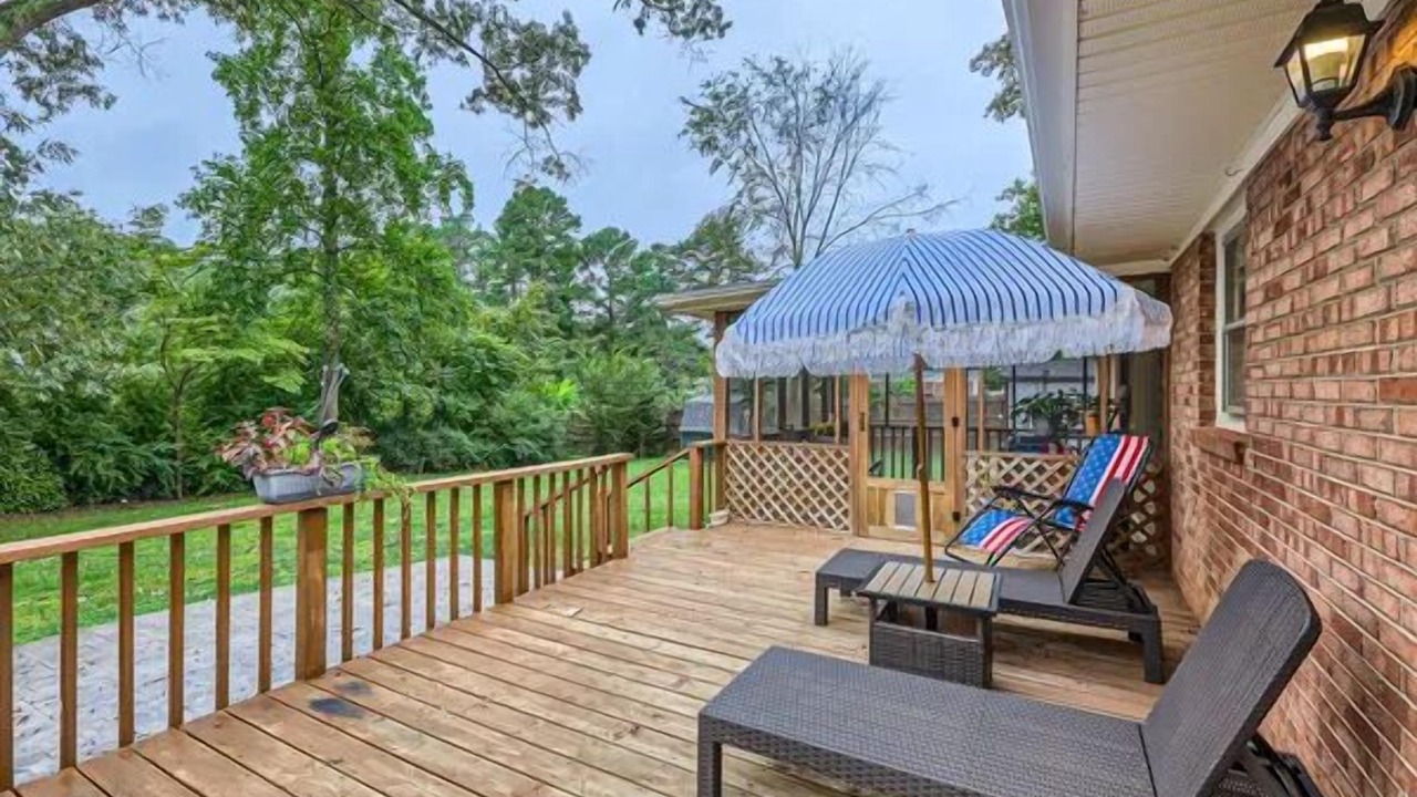 Photo of Patio Balcony in Southwest Raleigh