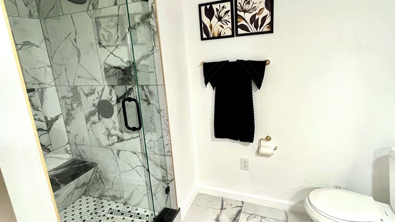 Photo of Bathroom in Navarro County
