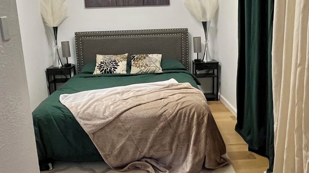 Photo of Bedroom in Navarro County