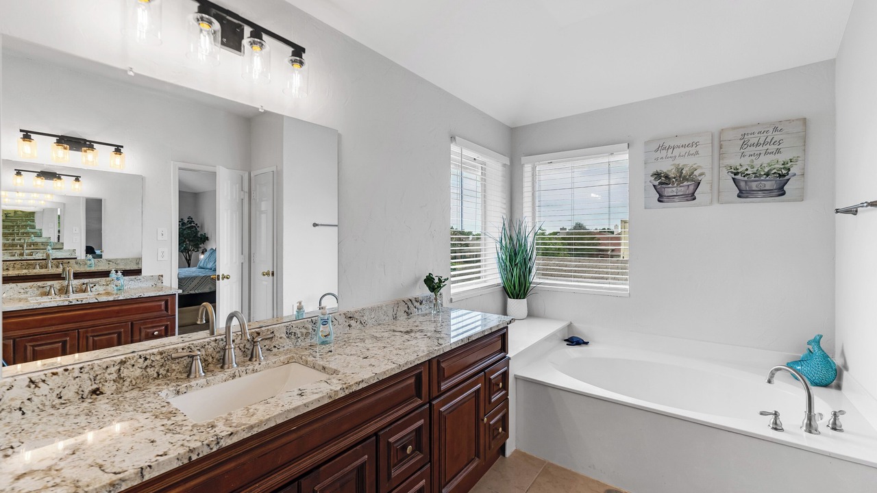 Photo of Bathroom in Rowlett