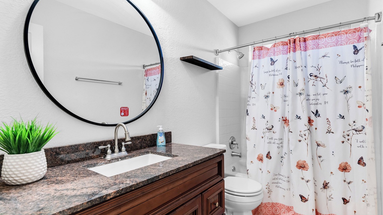 Photo of Bathroom in Rowlett