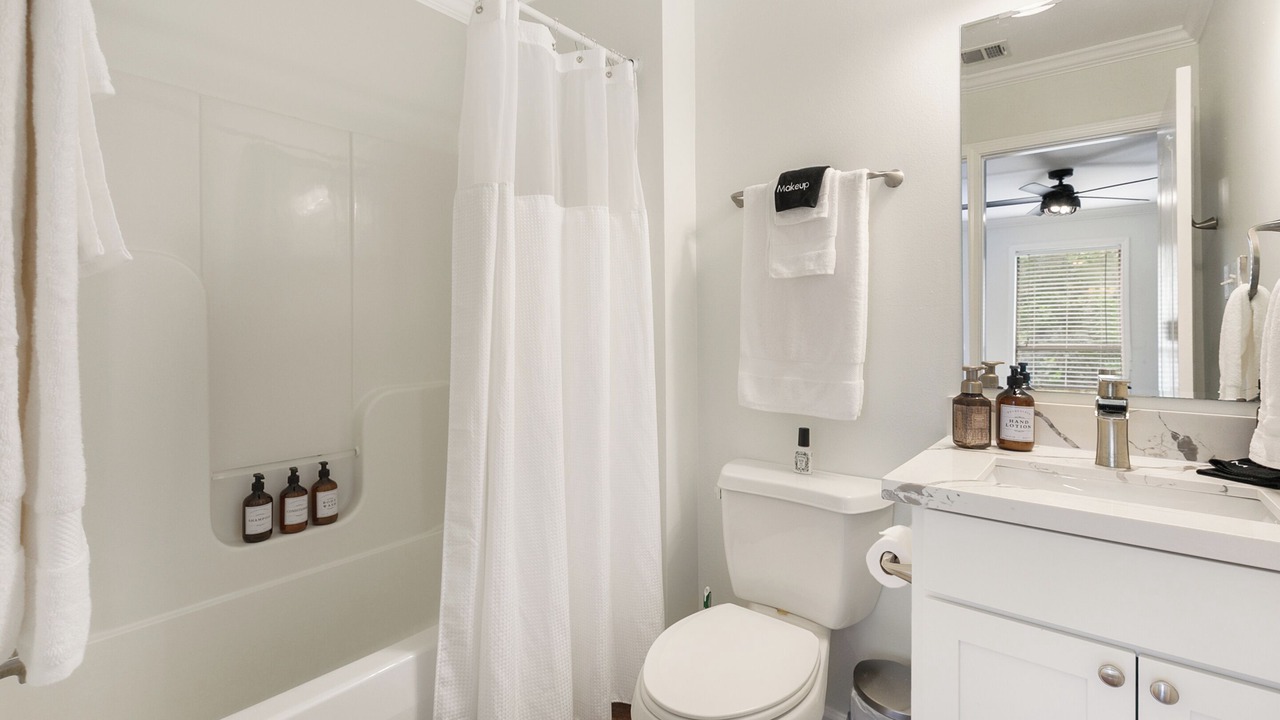 Photo of Bathroom in Maurepas