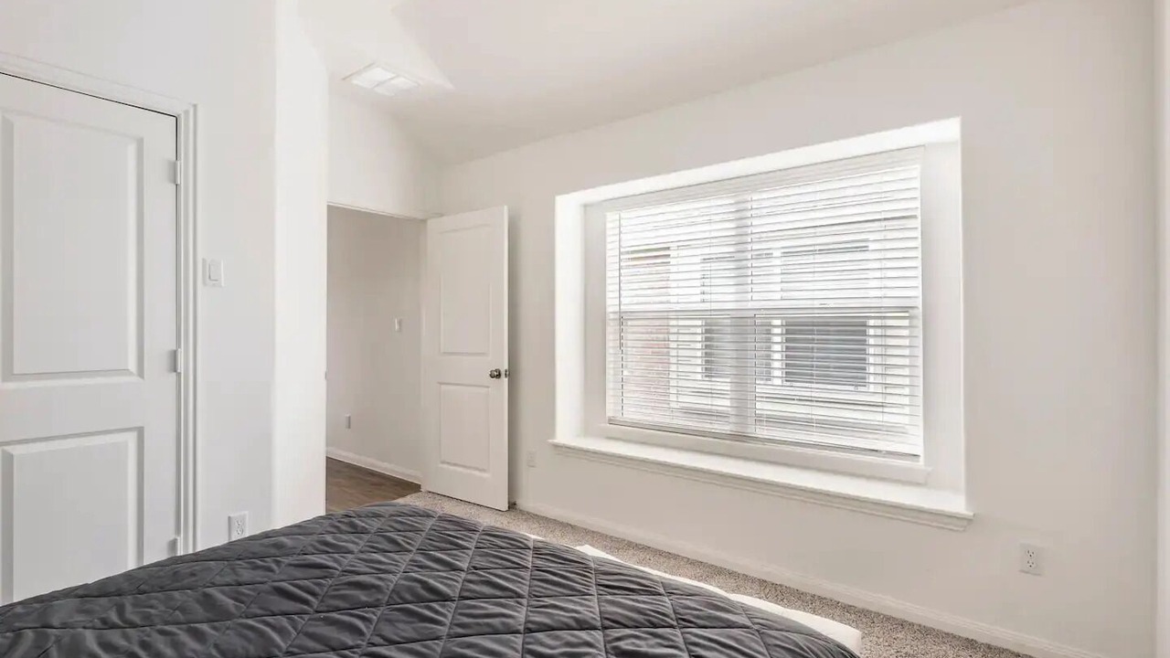 Photo of Bedroom in Manchaca