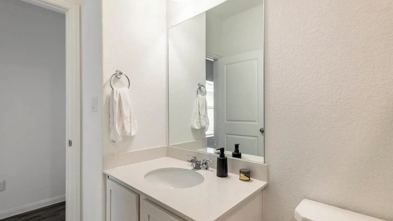 Photo of Bathroom in Manchaca