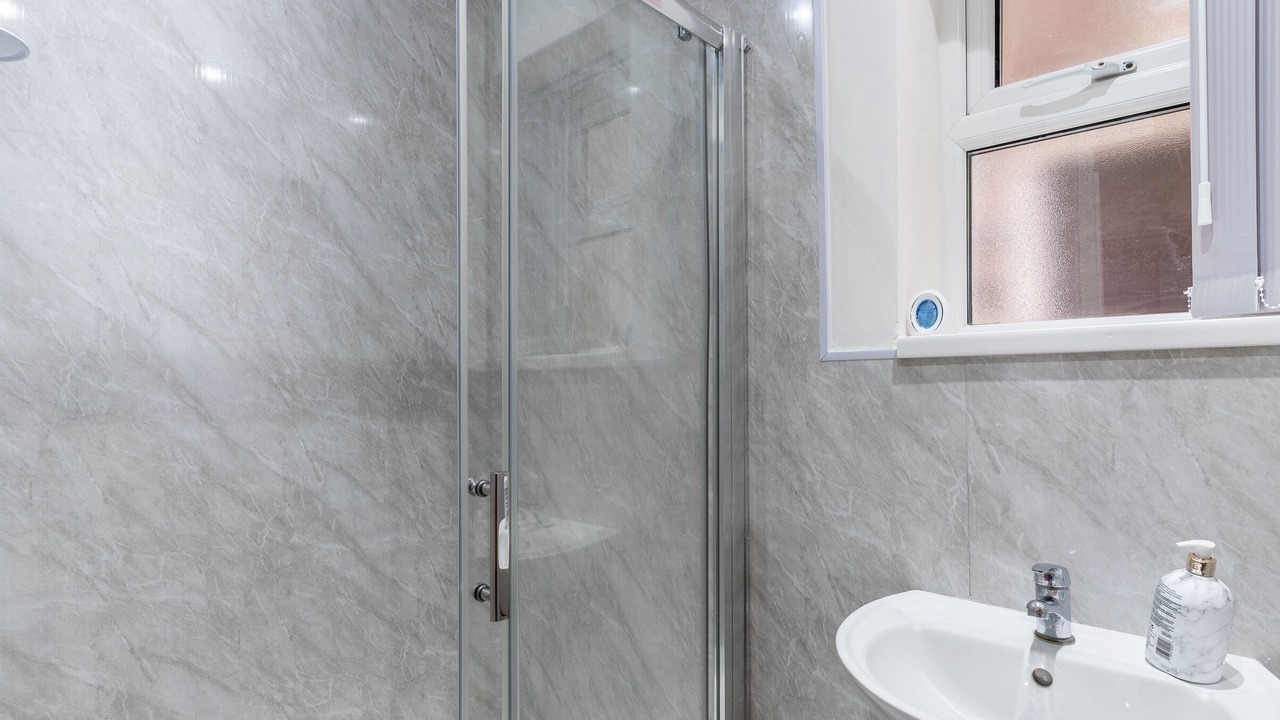 Photo of Bathroom in Rusholme