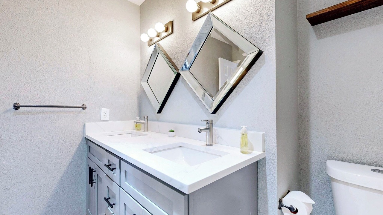 Photo of Bathroom in Cross Creek