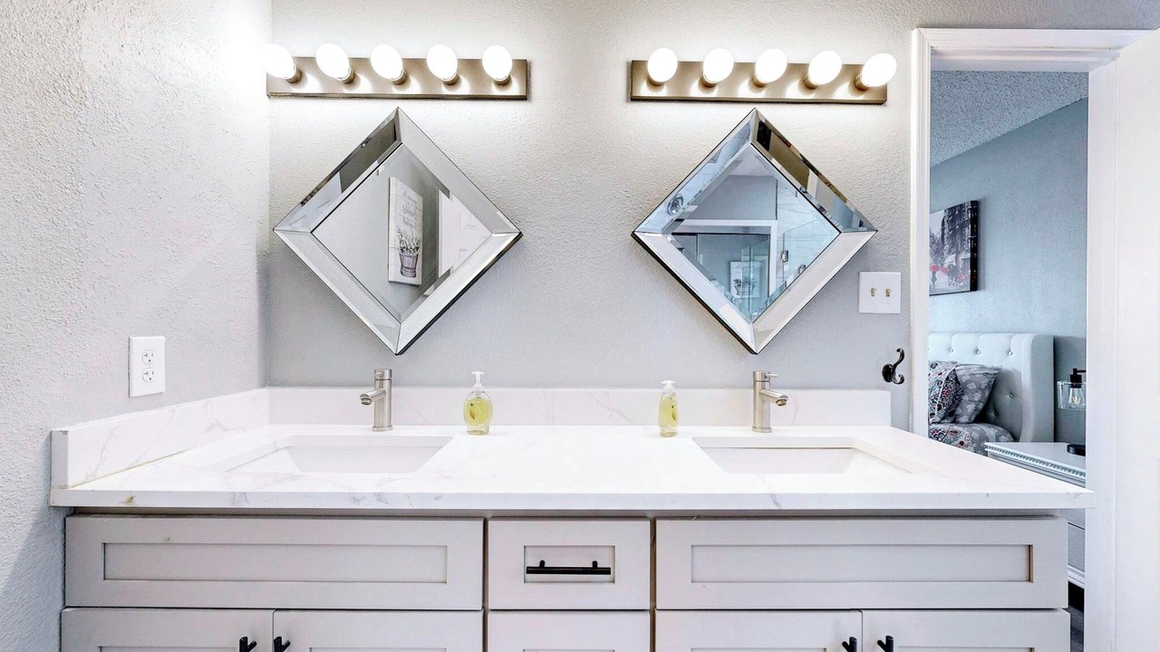 Photo of Bathroom in Cross Creek