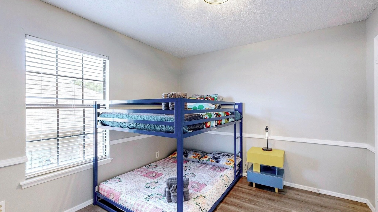 Photo of Bedroom in Cross Creek